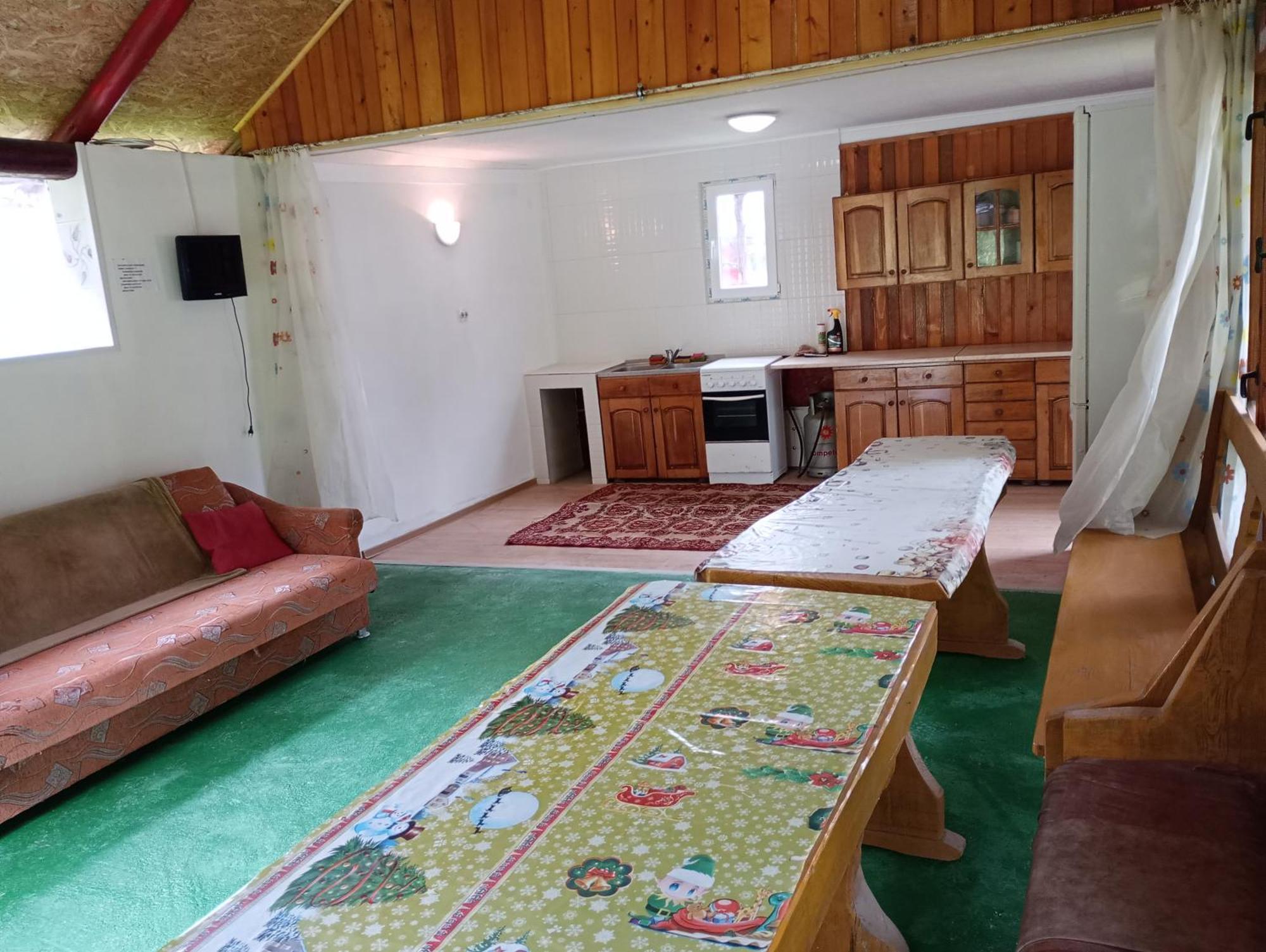 Pensiunea Irina 3 Zărneşti Kültér fotó